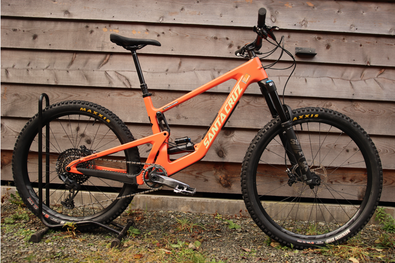 Current Demo Bike - Santa Cruz Bronson C S Model 23 - Large Sockeye Sal-1